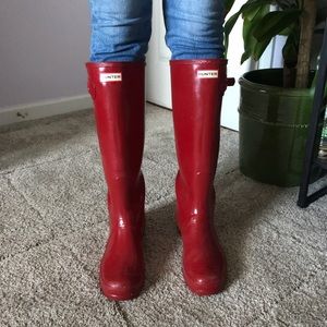 Hunter rain boots (tall)